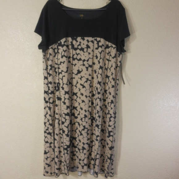 I LE Dresses & Skirts - $35 I Le New York Woman Dress Short Sleeve 18 NWT